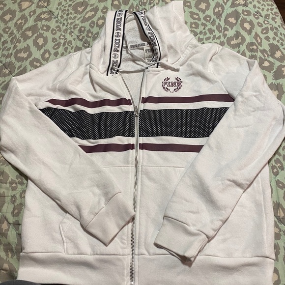 Love pink - Picture 1 of 1